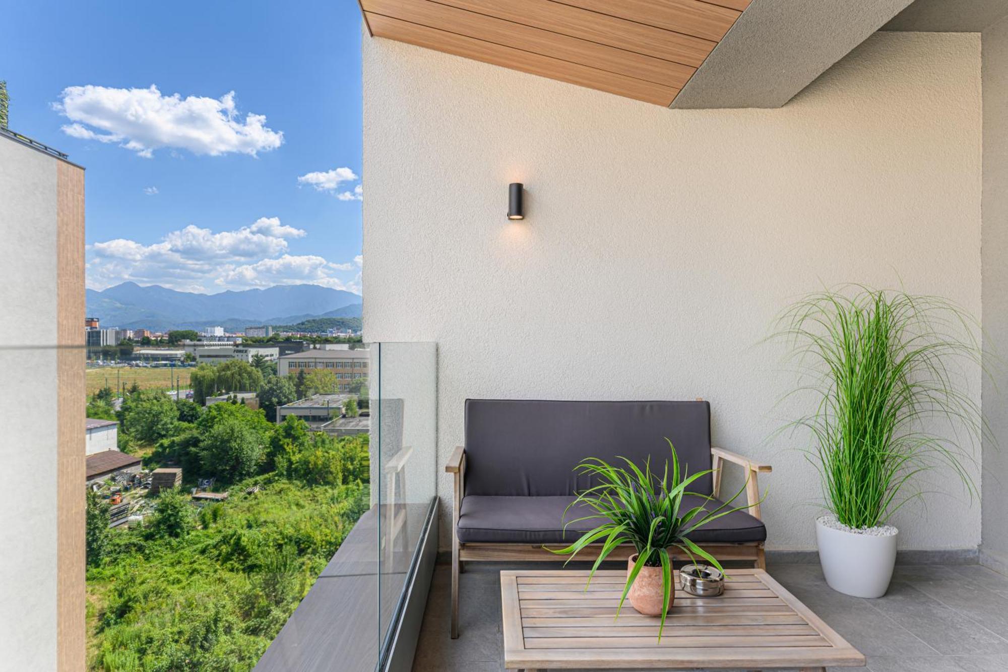 Luxury Landing Apartments Complex Qualis Брашов Экстерьер фото