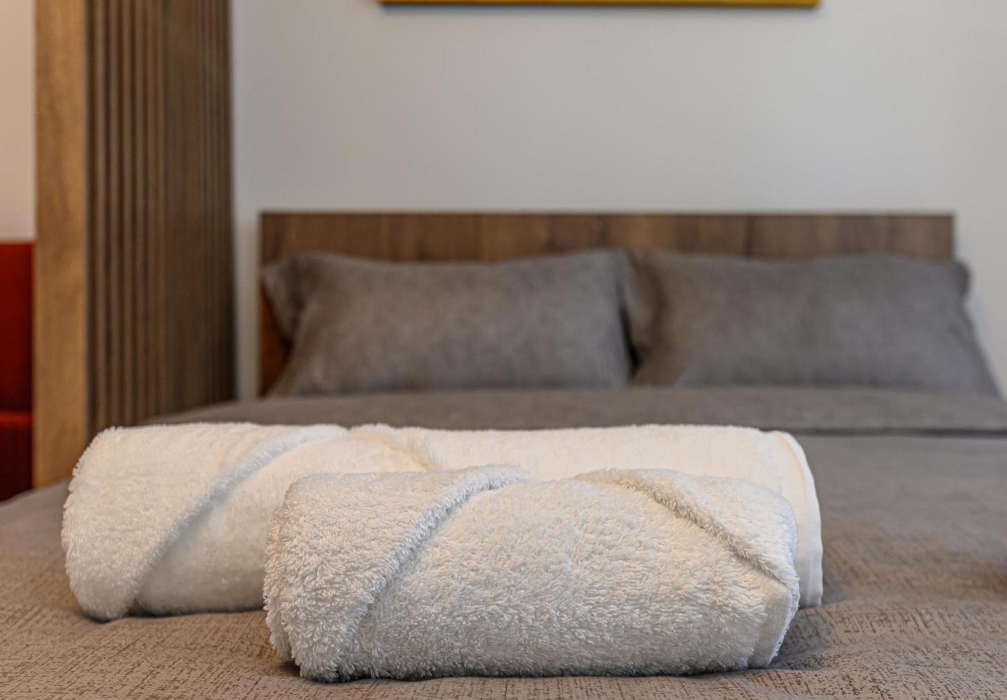Luxury Landing Apartments Complex Qualis Брашов Экстерьер фото