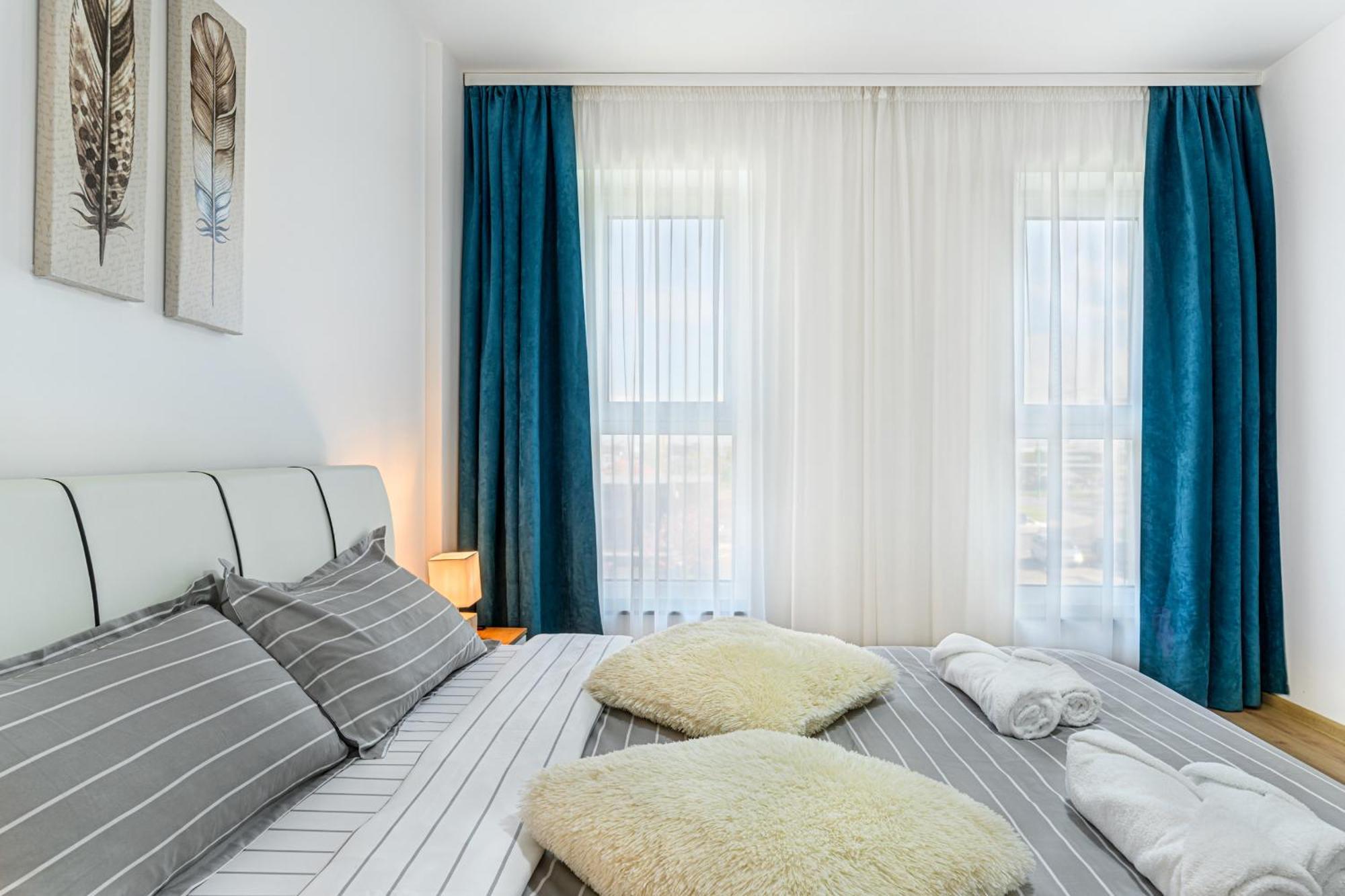 Luxury Landing Apartments Complex Qualis Брашов Экстерьер фото