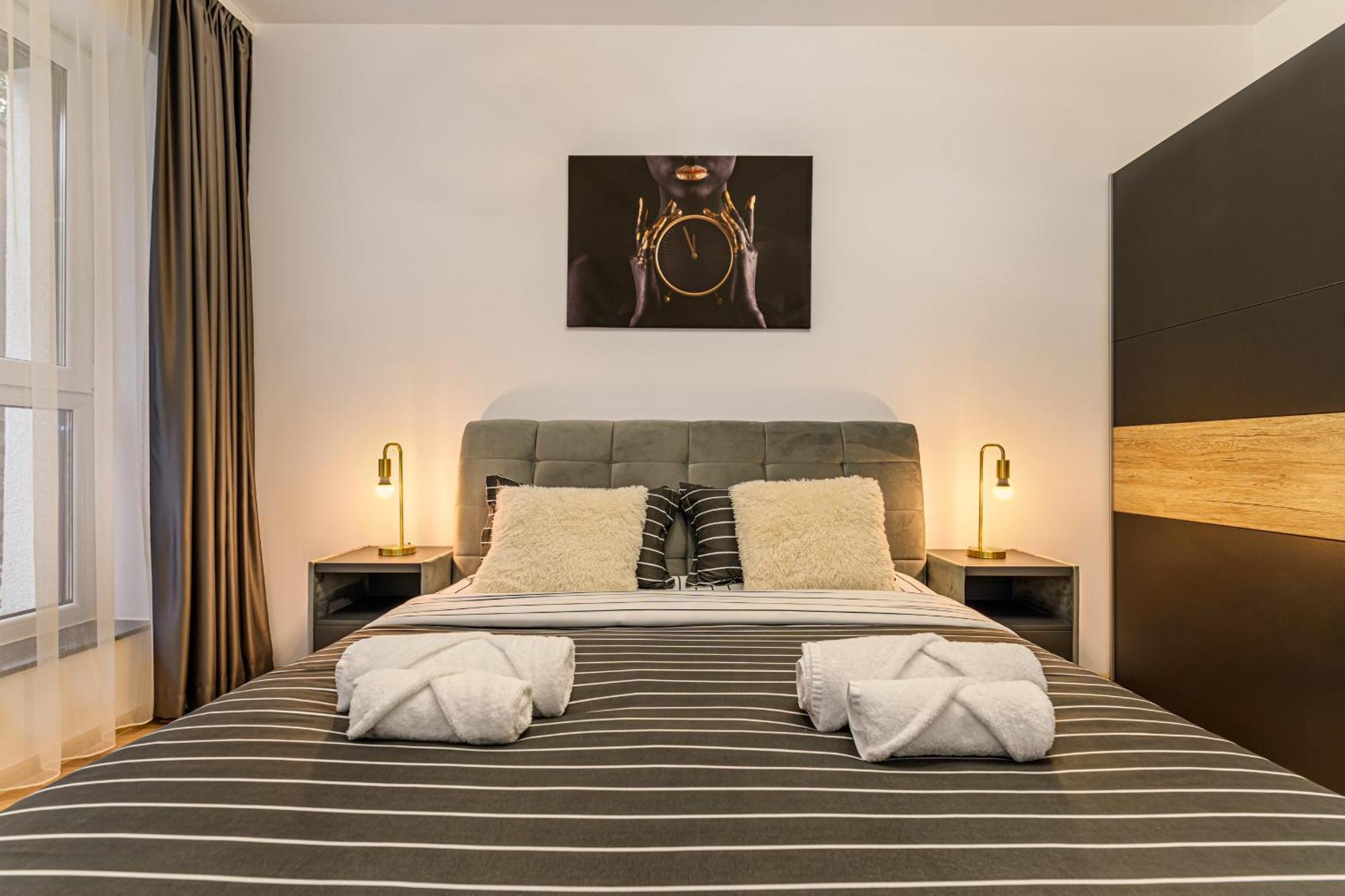 Luxury Landing Apartments Complex Qualis Брашов Экстерьер фото